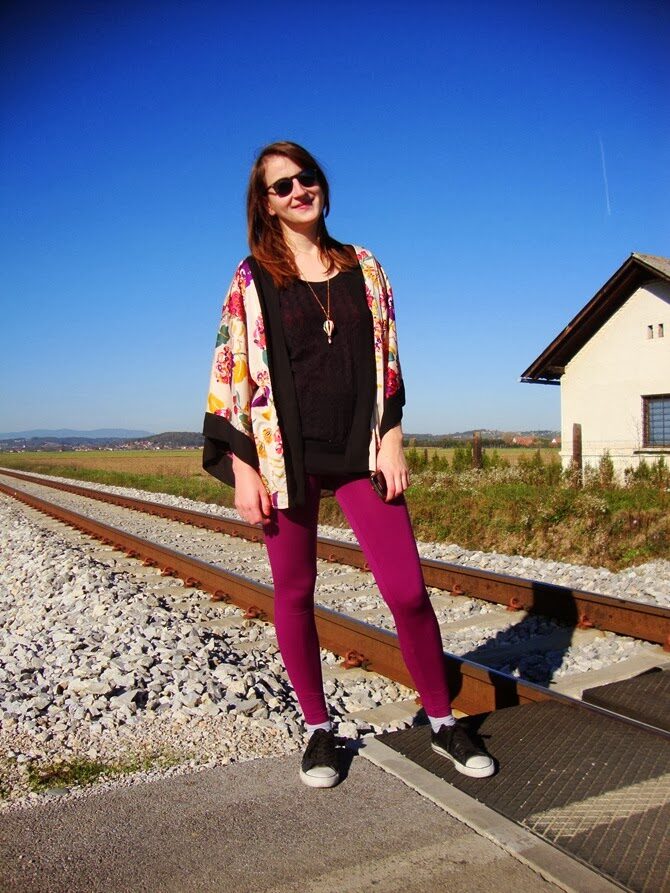 purple leggings